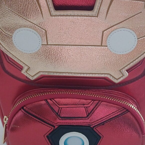 Iron man loungefly - Picture 3 of 4